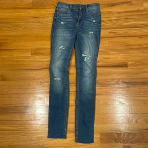 Hollister jeans